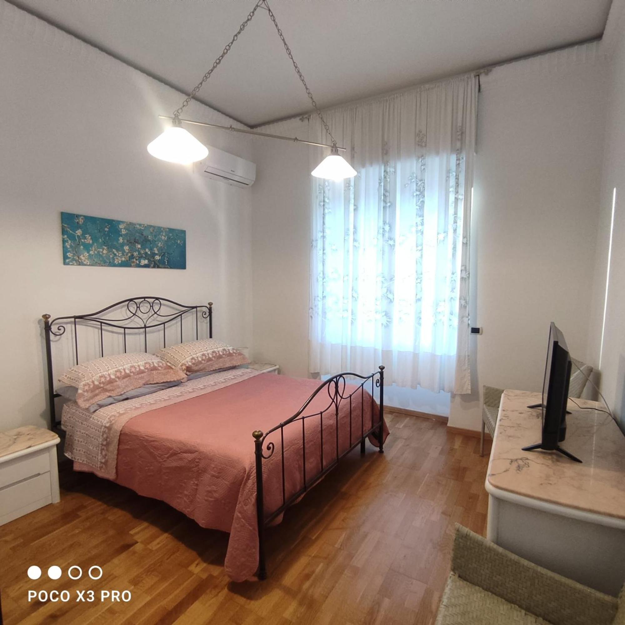 Residenza Regina Margherita Castellammare di Stabia Exterior foto